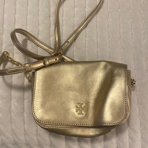 Over the should Tory Burch purse